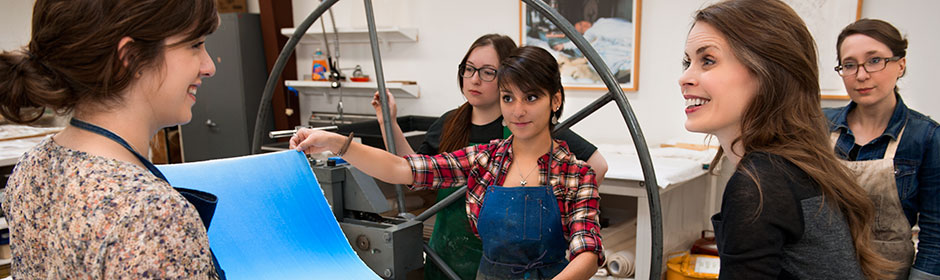 Professor Gibbons with printmaking students
